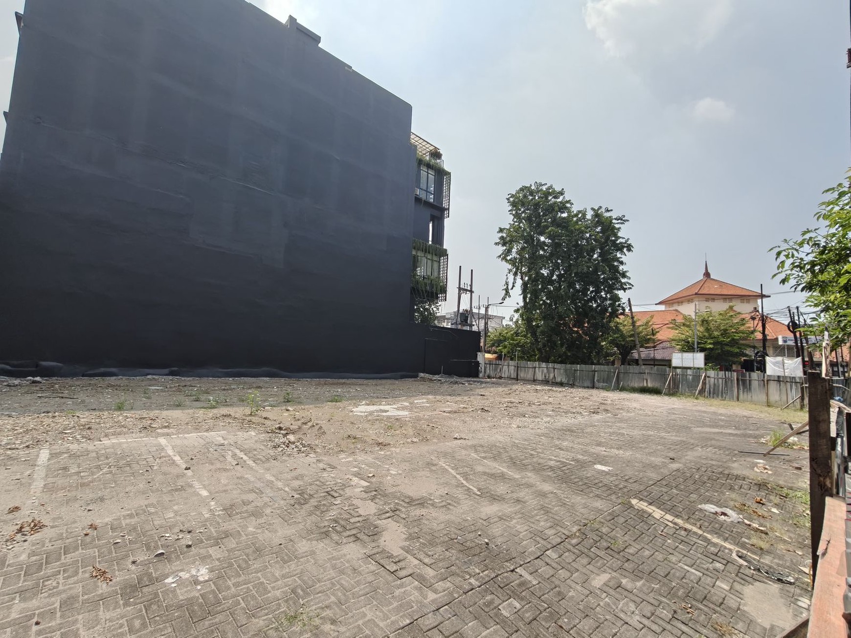 Dijual 881 M2 Tanah Kavling Jalan Dr. Soetomo - Tegalsari.- Surabaya Pusat - Nol Jalan Komersial Area Dekat Raya Darmo, Bon Ami, Bank