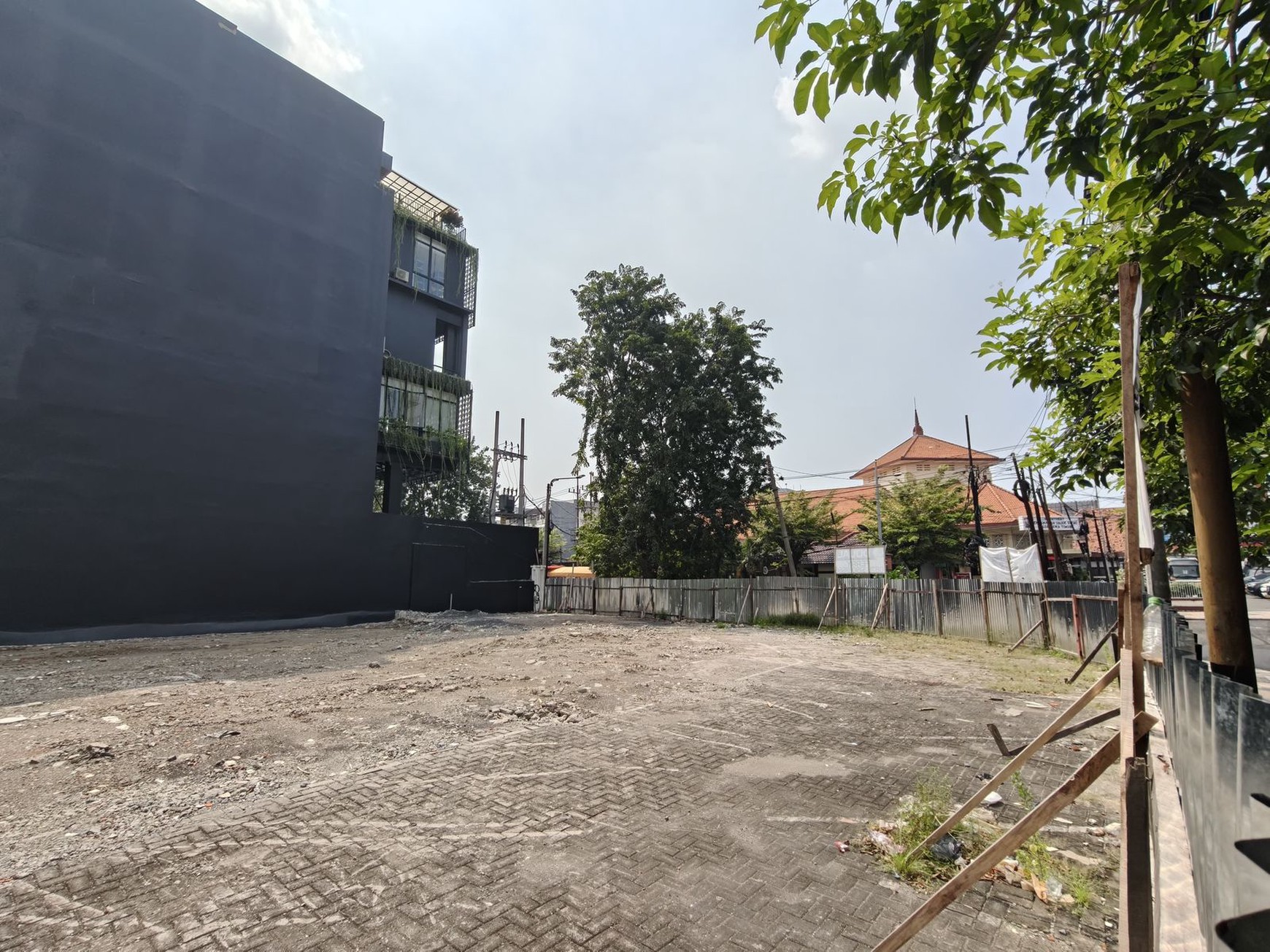 Dijual 881 M2 Tanah Kavling Jalan Dr. Soetomo - Tegalsari.- Surabaya Pusat - Nol Jalan Komersial Area Dekat Raya Darmo, Bon Ami, Bank