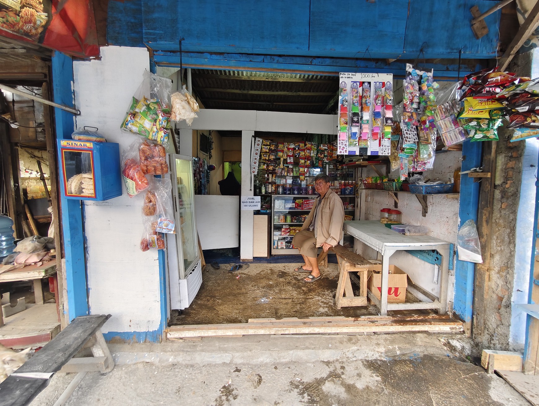 Kavling Hoek pinggir Jalan Raya di Tambun