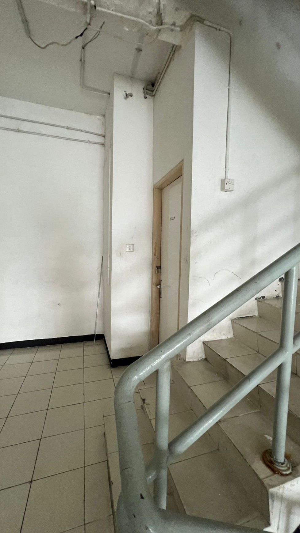 Dijual Cepat Ruko 4 Lantai Hadap Jalan Raya Ruko Pinangsia Karawaci Office Park Karawaci Tangerang Banten