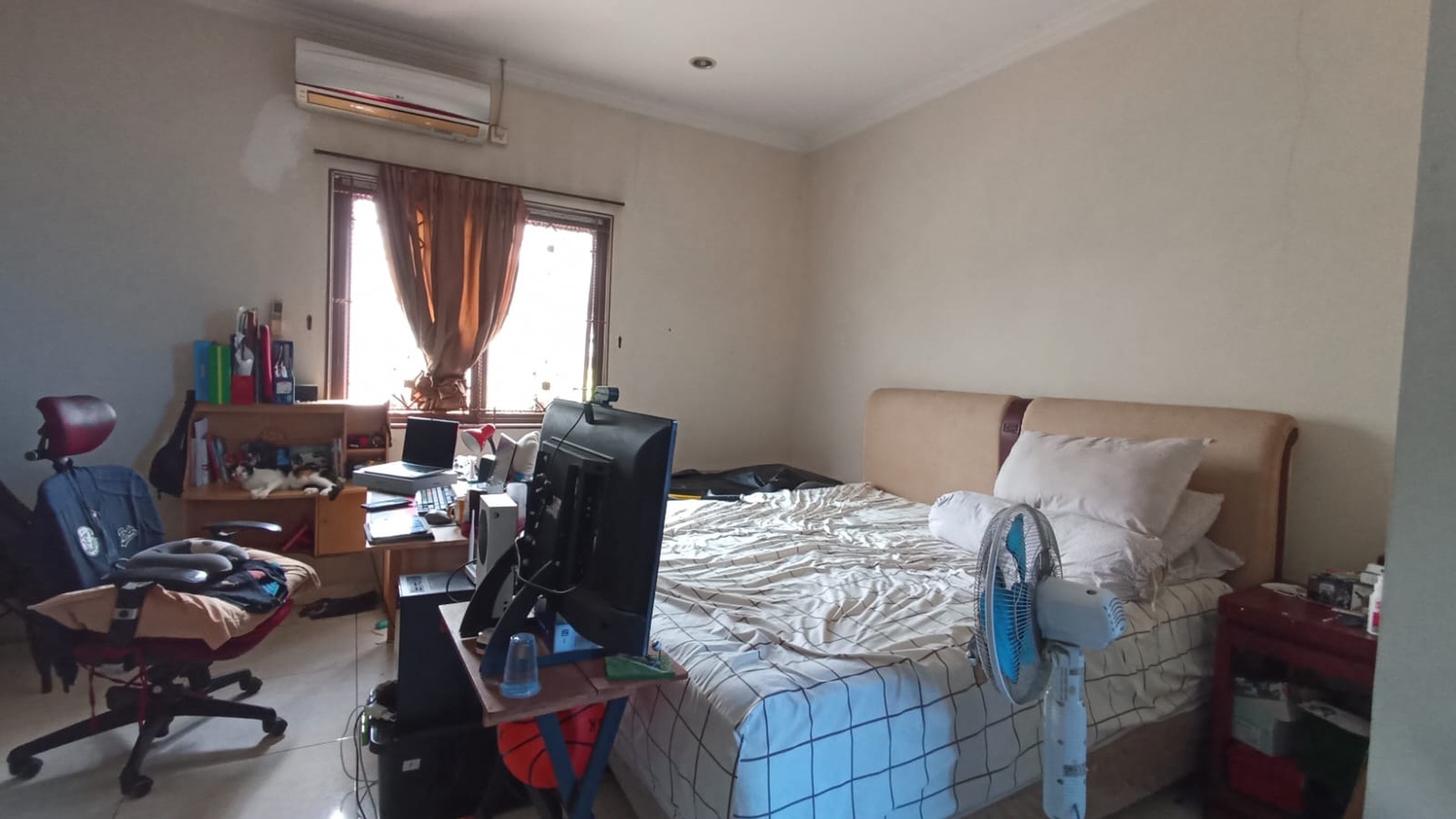 Rumah 2 Lantai di Menteng Dalam Tebet Jaksel