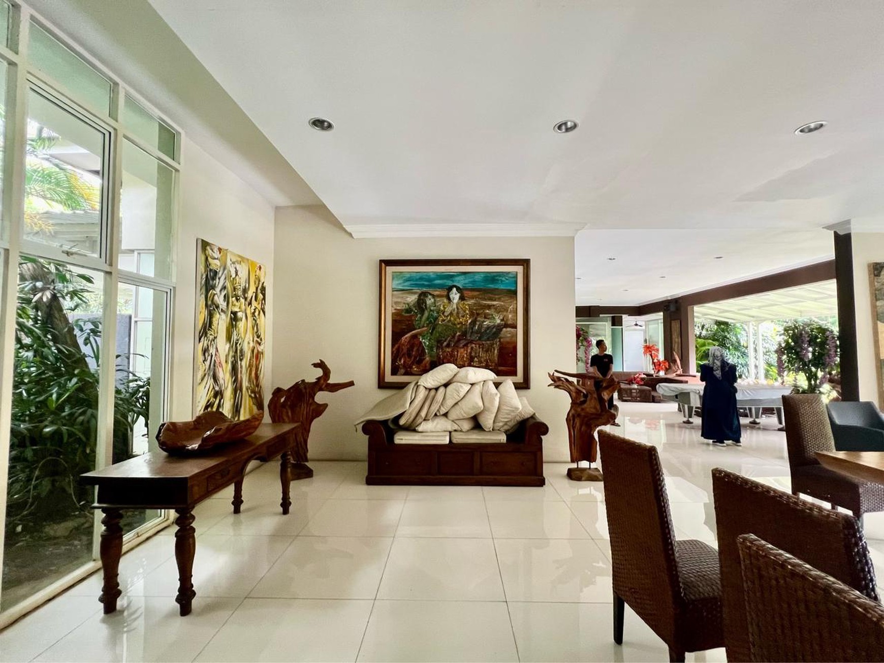 Rumah Halaman luas,bagus di Bintaro Jaya 5