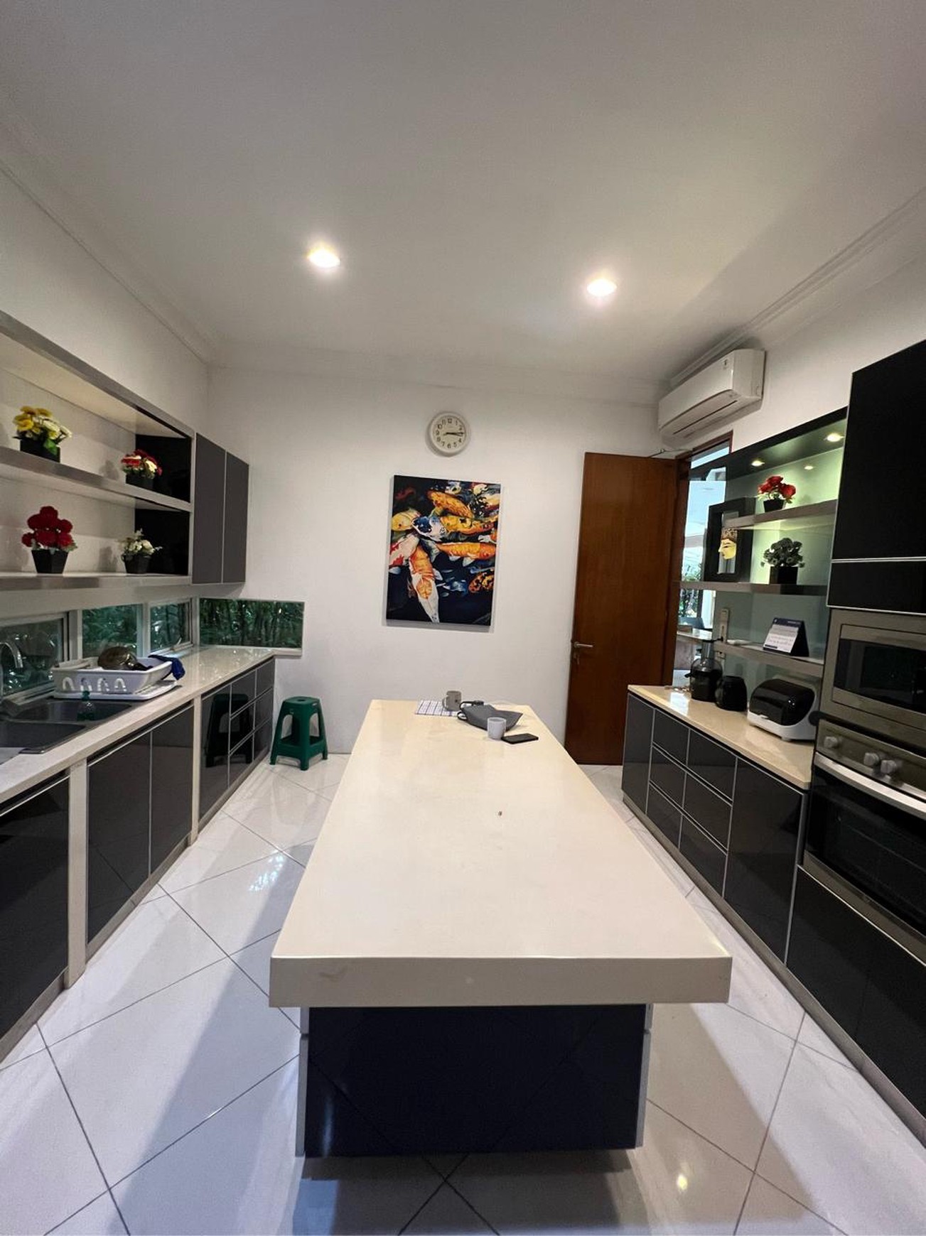 Rumah Halaman luas,bagus di Bintaro Jaya 5