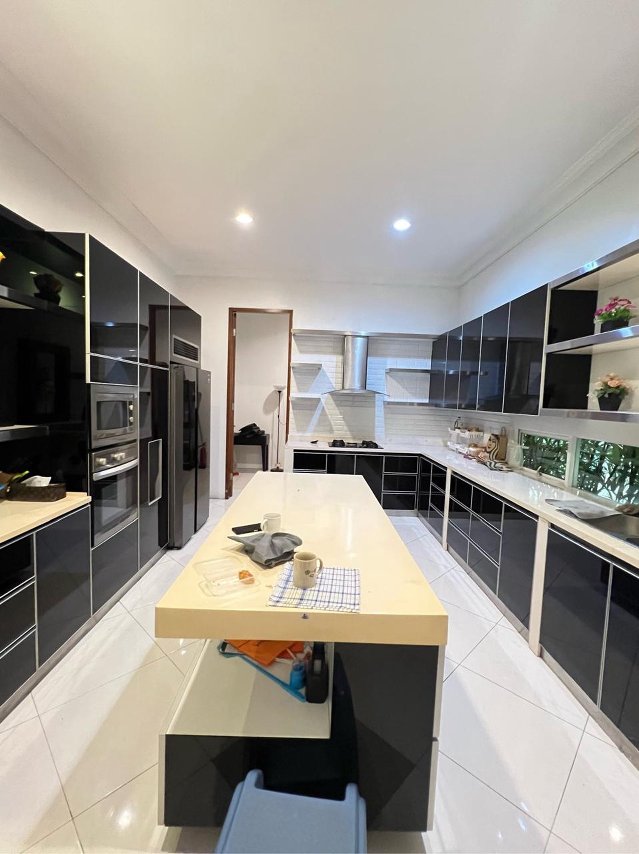 Rumah Halaman luas,bagus di Bintaro Jaya 5