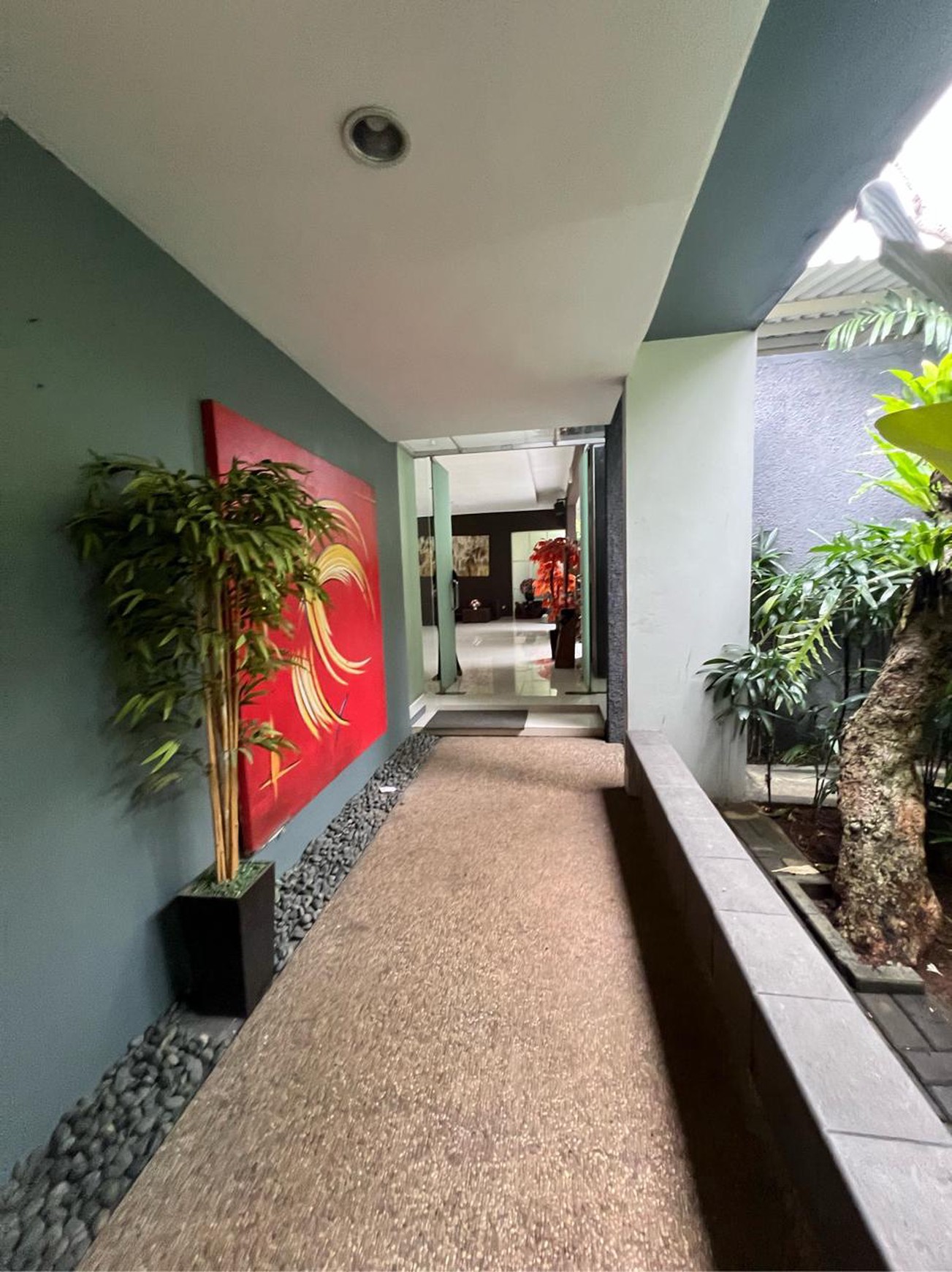 Rumah Halaman luas,bagus di Bintaro Jaya 5