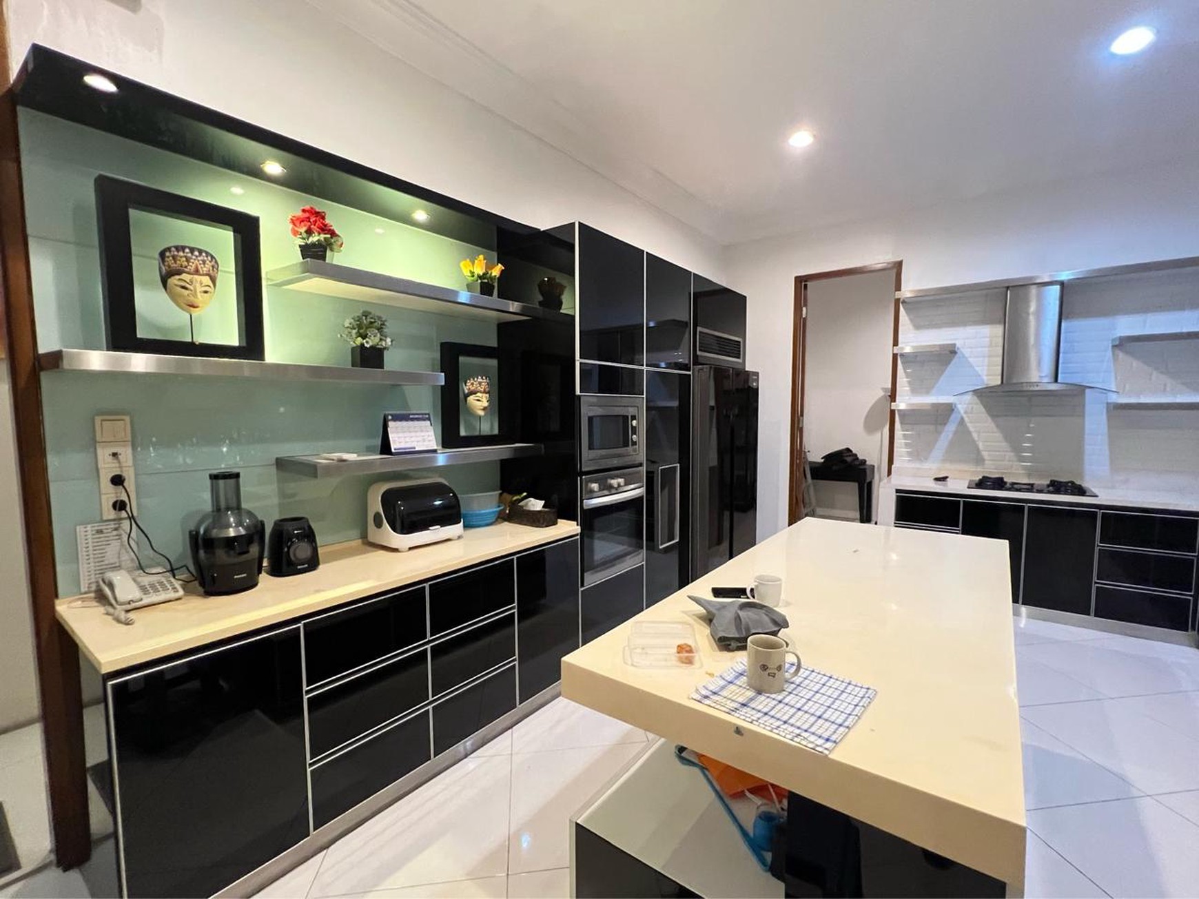Rumah Halaman luas,bagus di Bintaro Jaya 5