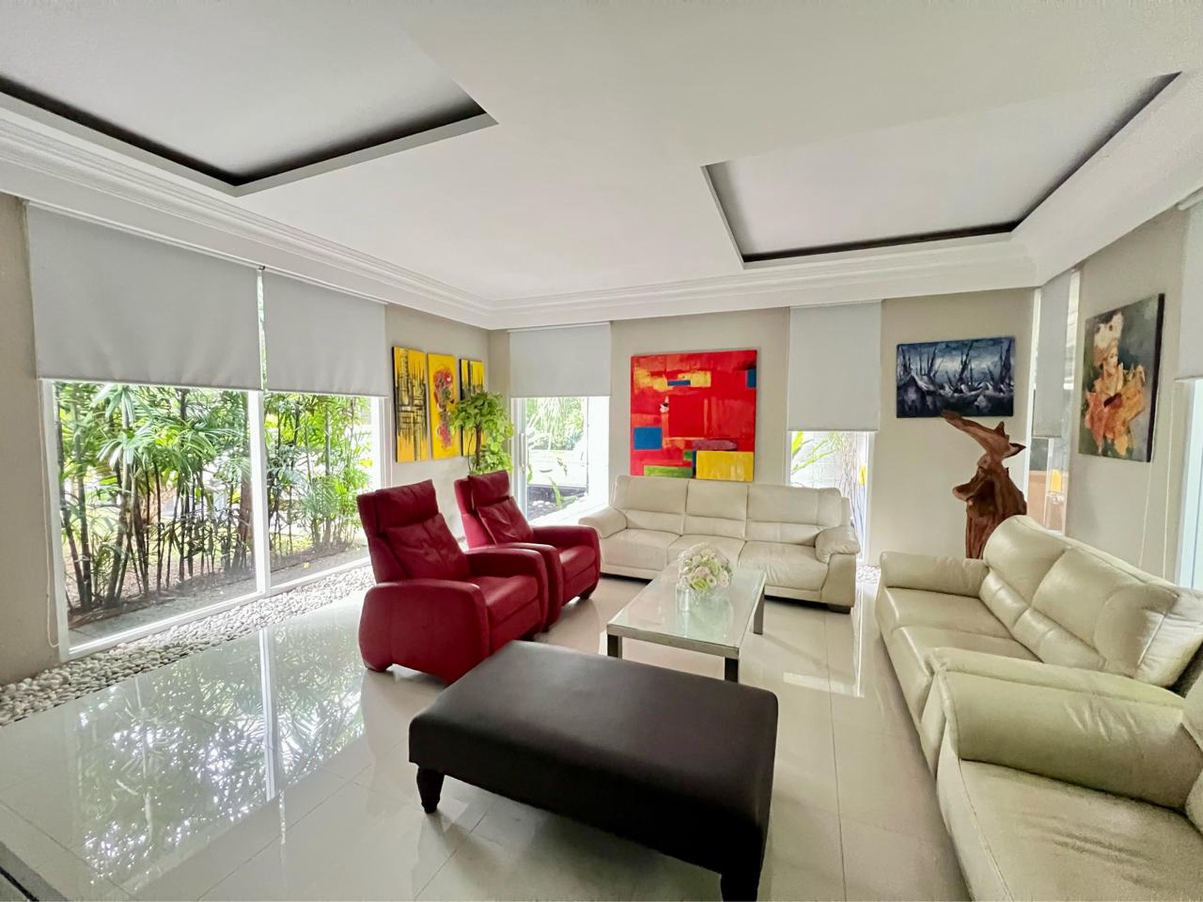 Rumah Halaman luas,bagus di Bintaro Jaya 5