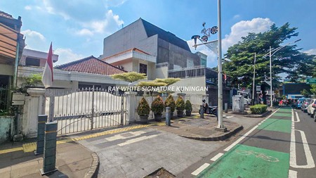 Rumah Cocok Untuk Bisnis atau Investasi Lokasi Prime di Suryo Senopati
