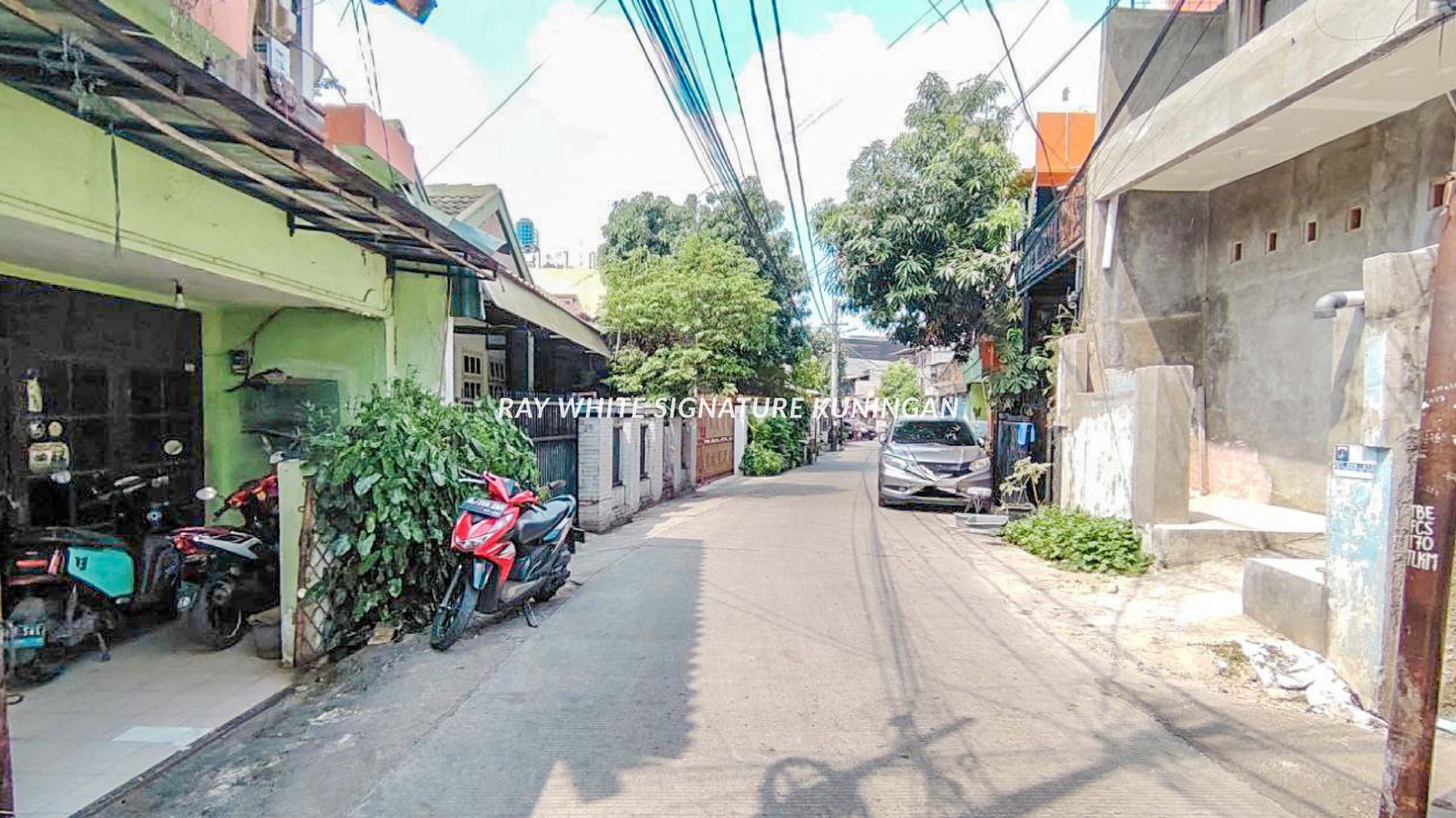 Rumah Kost Hitung Tanah di Jl Asem Baris Cocok Untuk Investasi