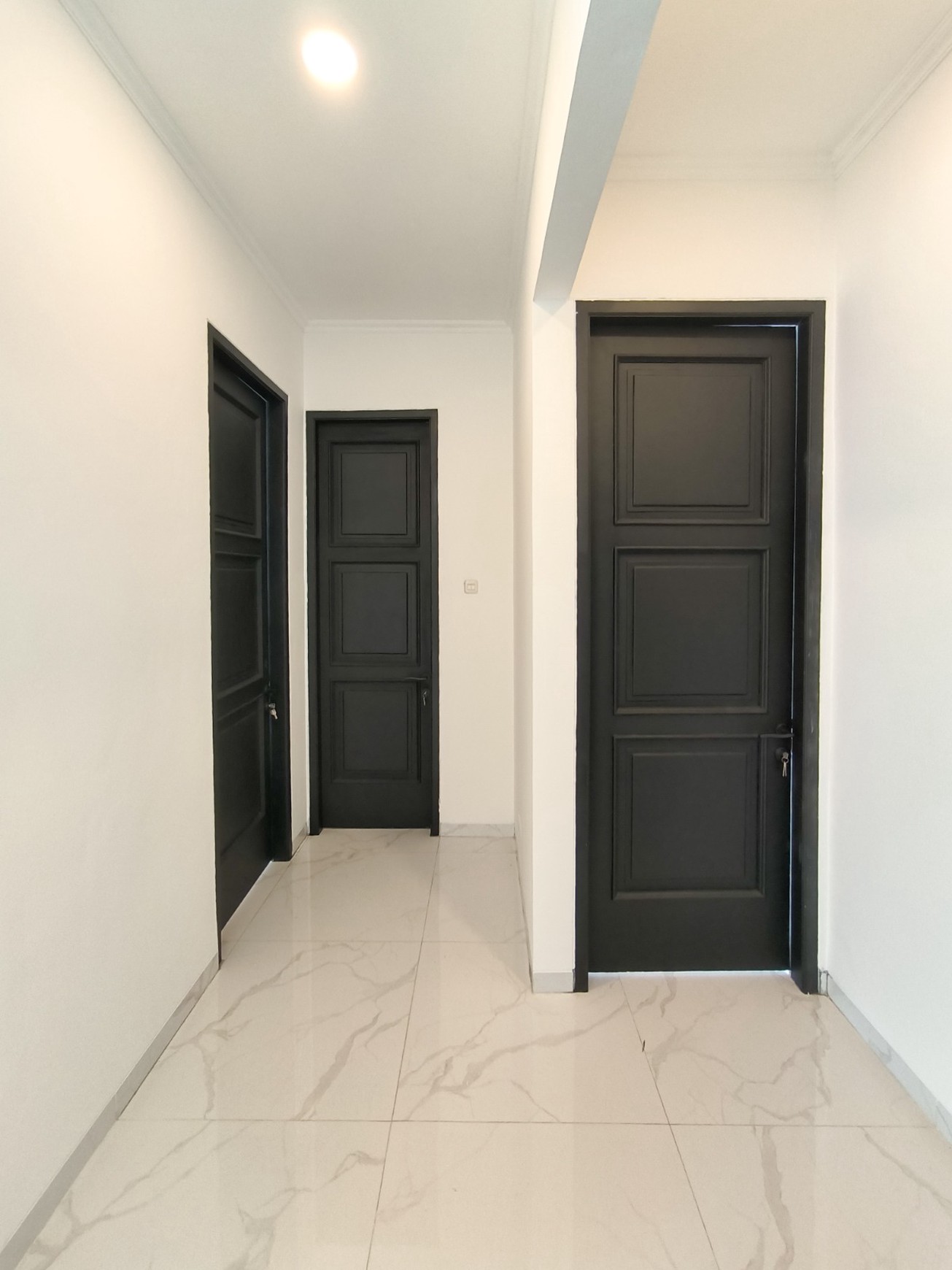 Rumah Bagus Brand New Di Kasuari Bintaro Jaya Sektor 9.