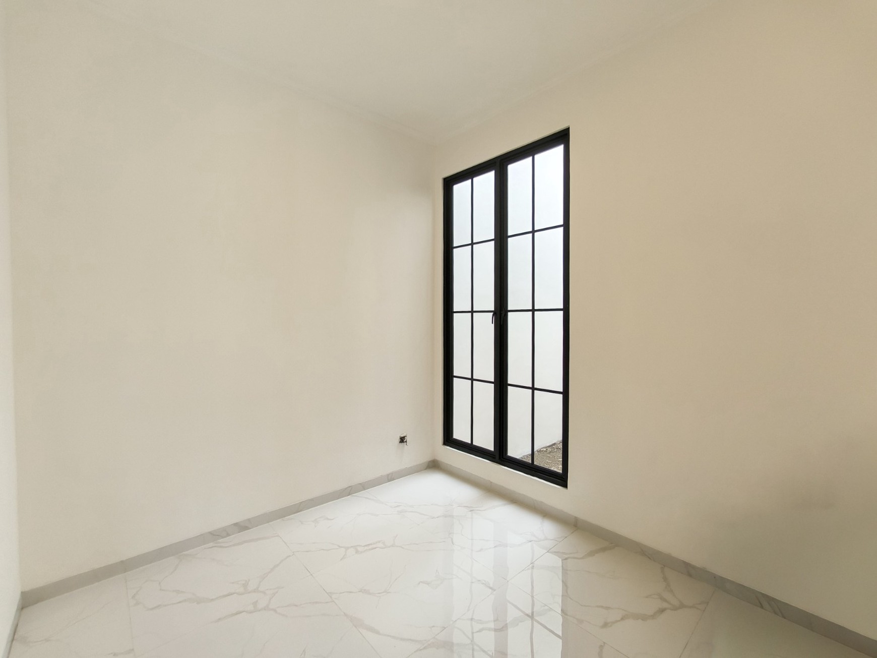 Rumah Bagus Brand New Di Kasuari Bintaro Jaya Sektor 9.