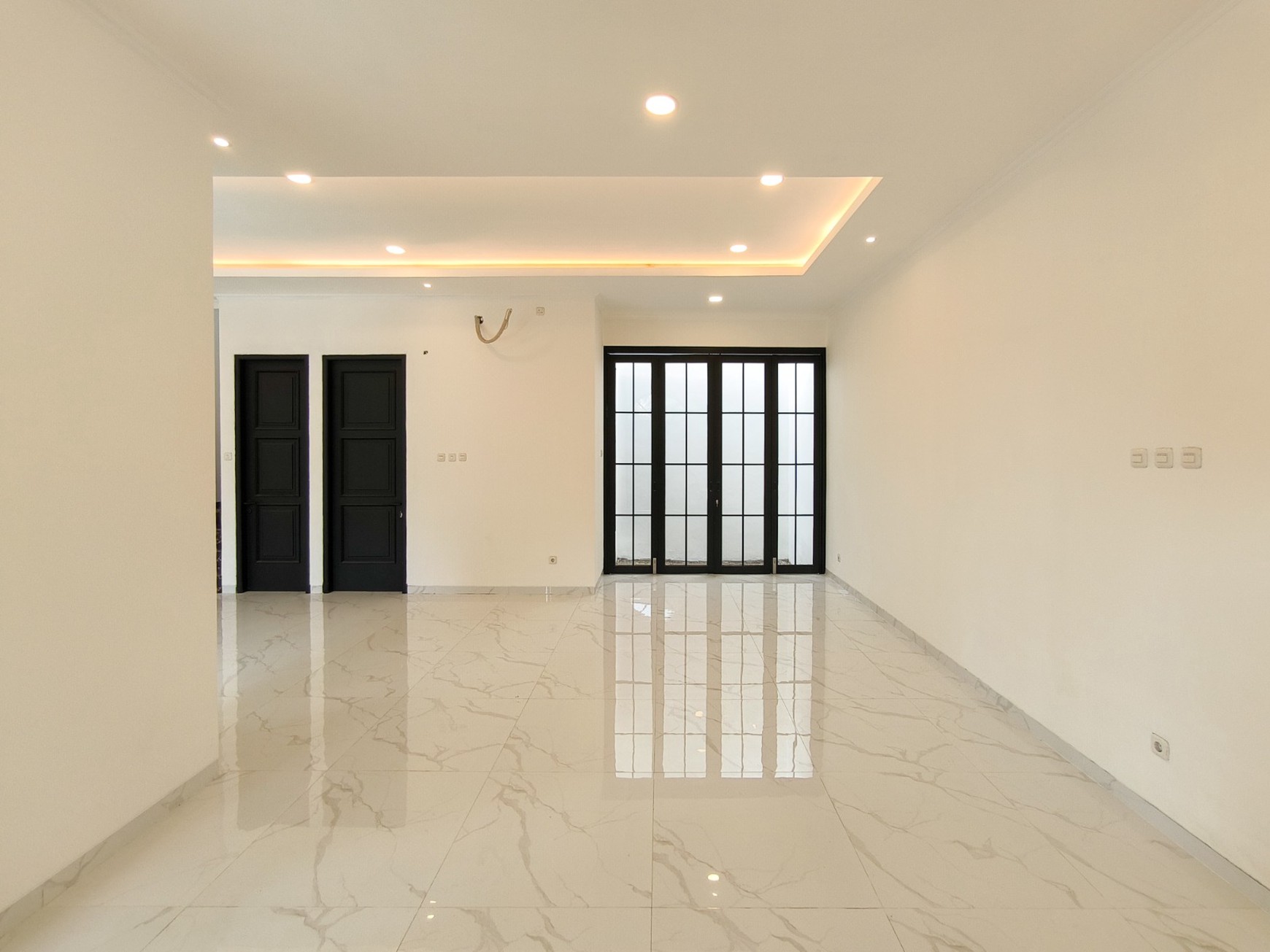Rumah Bagus Brand New Di Kasuari Bintaro Jaya Sektor 9.