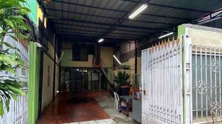 Dijual Rumah Kost Strategis di Ciputat Raya, Kebayoran Lama - Jakarta Selatan