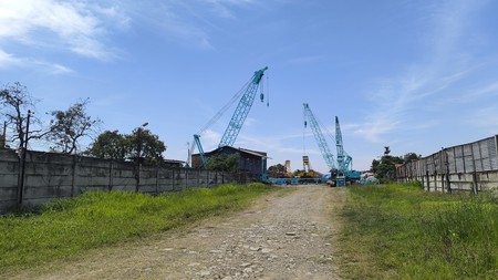 Dijual tanah darat siap pakai di Jl. Raya Pasir Gombong, Lemah abang, Cikarang Utara, bekasi, cocok untuk gudang, workshop