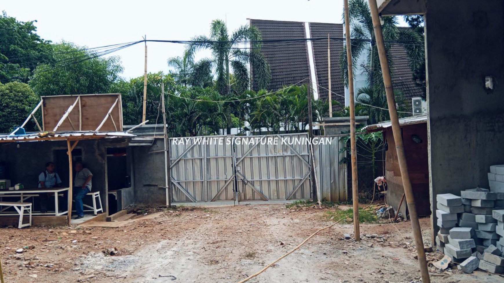 Tanah Lelang di Jl Pulo Mas Timur Posisi Hook Bagus Untuk Town House