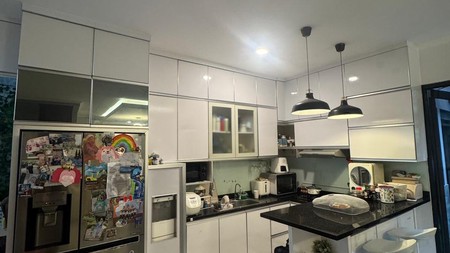 Rumah Minimalis 2 Lantai Siap Huni di Delatinos BSD Dekat Tol
