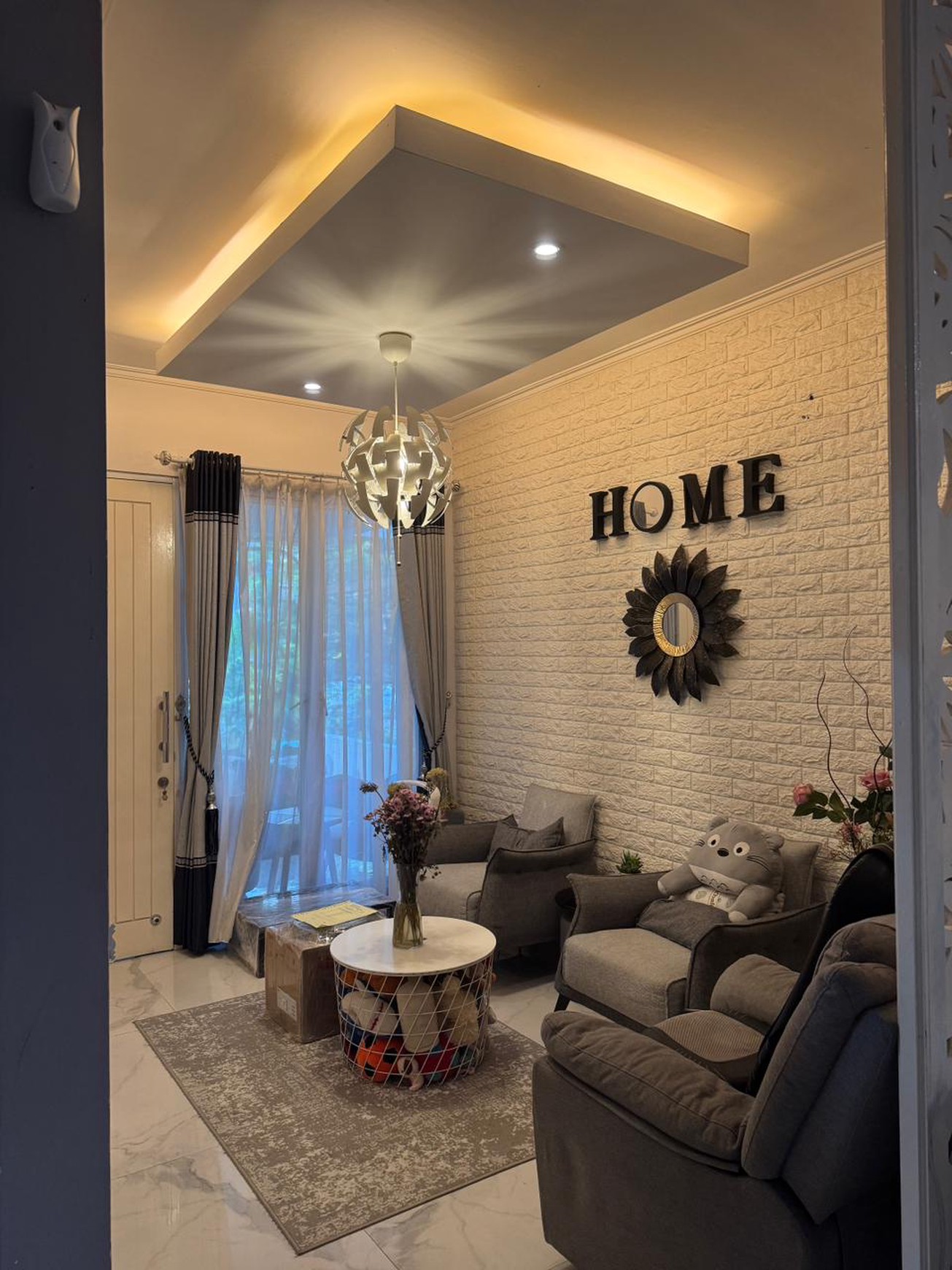 Rumah Minimalis 2 Lantai Siap Huni di Delatinos BSD Dekat Tol