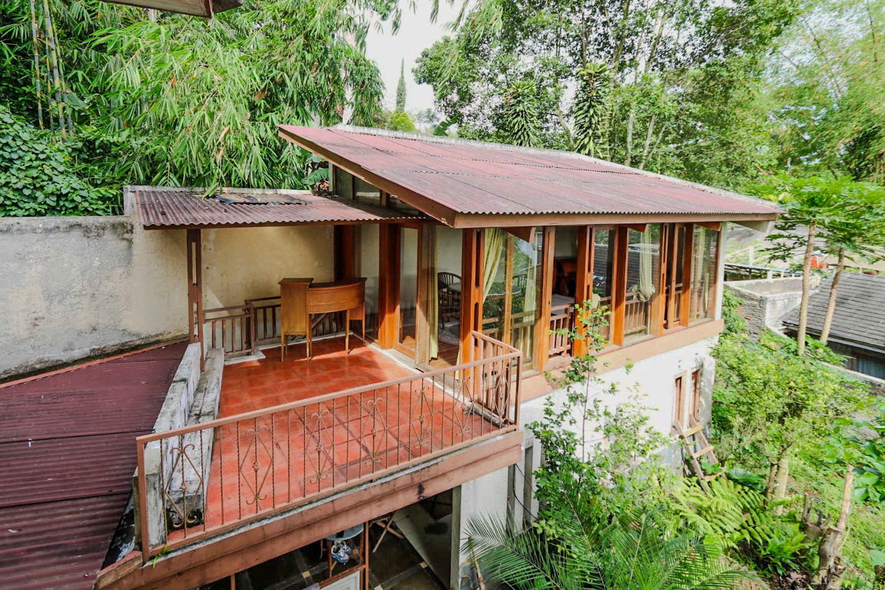 Rumah Villa di Dago Pakar, Dekat Ciumbuleuit, Akses ke Lembang