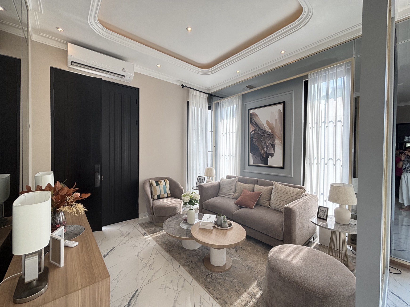 Gladious Attic - Rumah Glenview Citra Gran Cibubur 