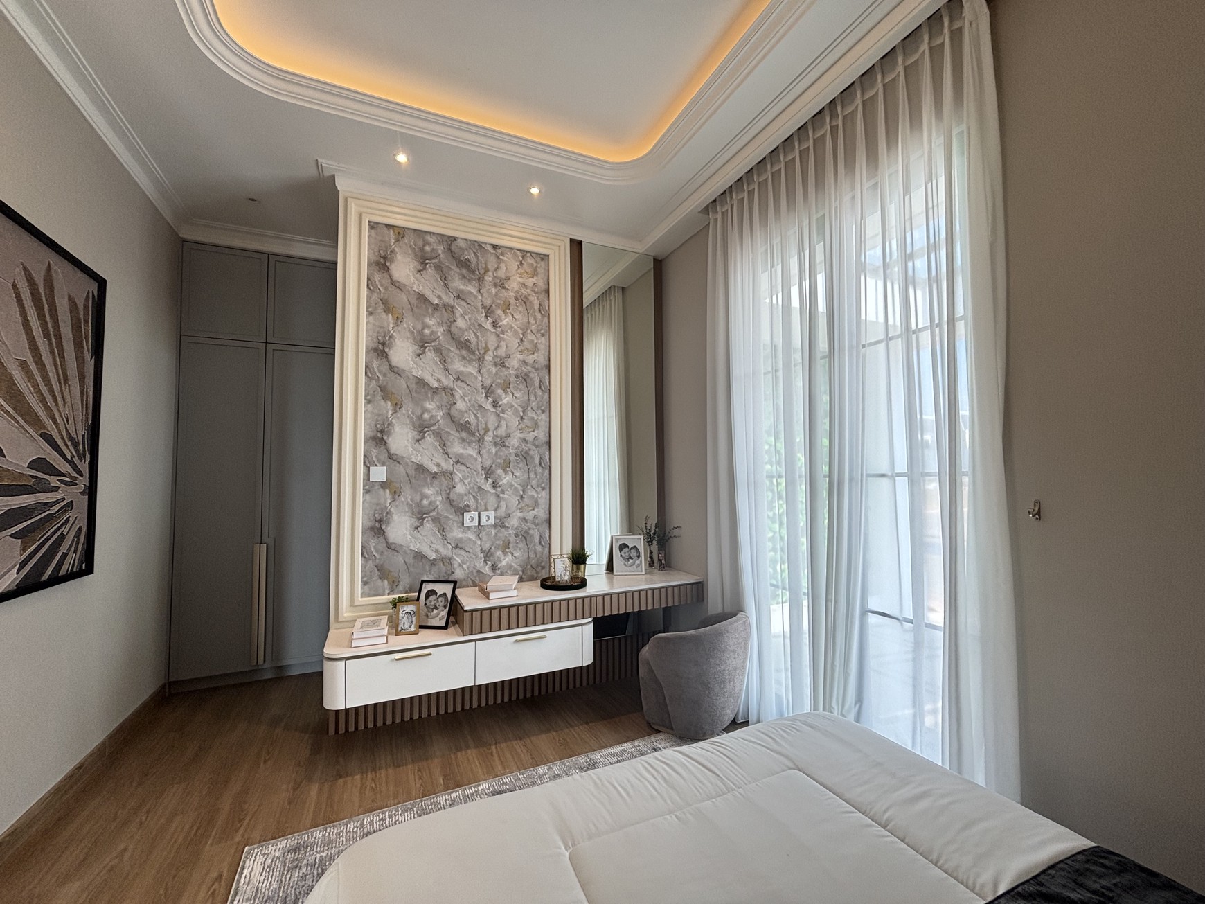 Gladious Attic - Rumah Glenview Citra Gran Cibubur 