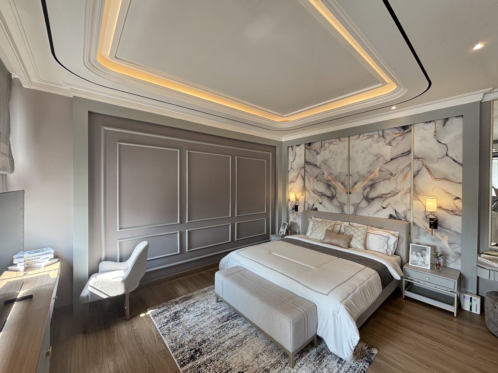 Gladious Attic - Rumah Glenview Citra Gran Cibubur 