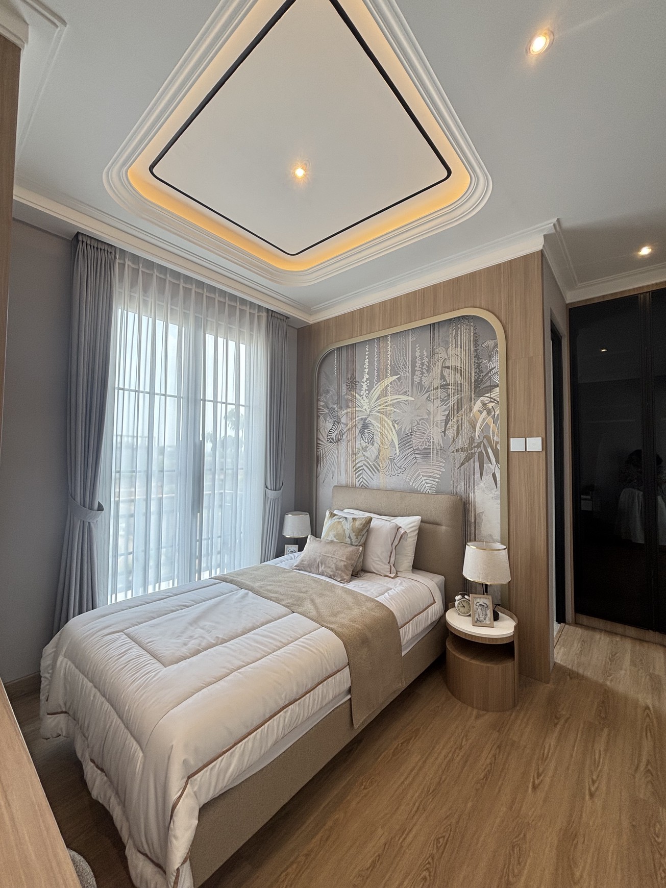 Gladious Attic - Rumah Glenview Citra Gran Cibubur 