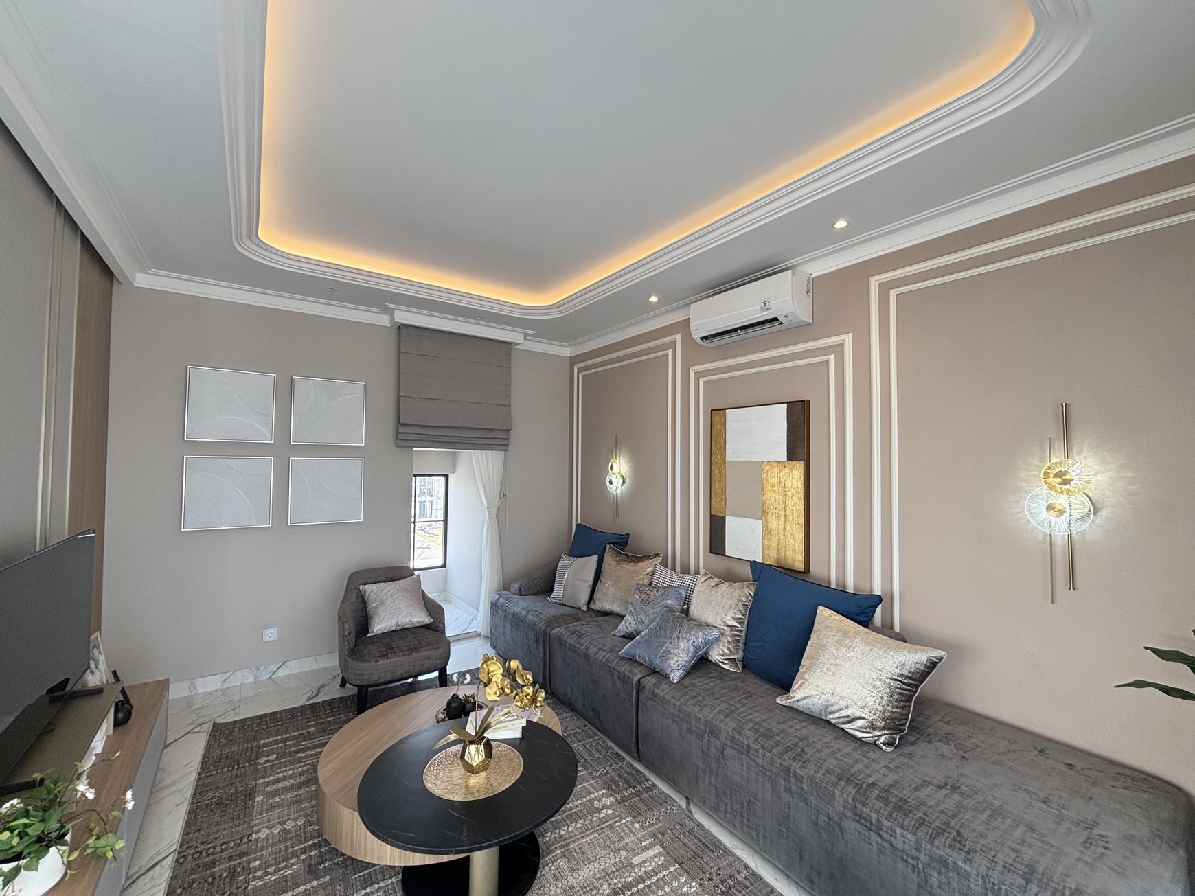 Gladious Attic - Rumah Glenview Citra Gran Cibubur 