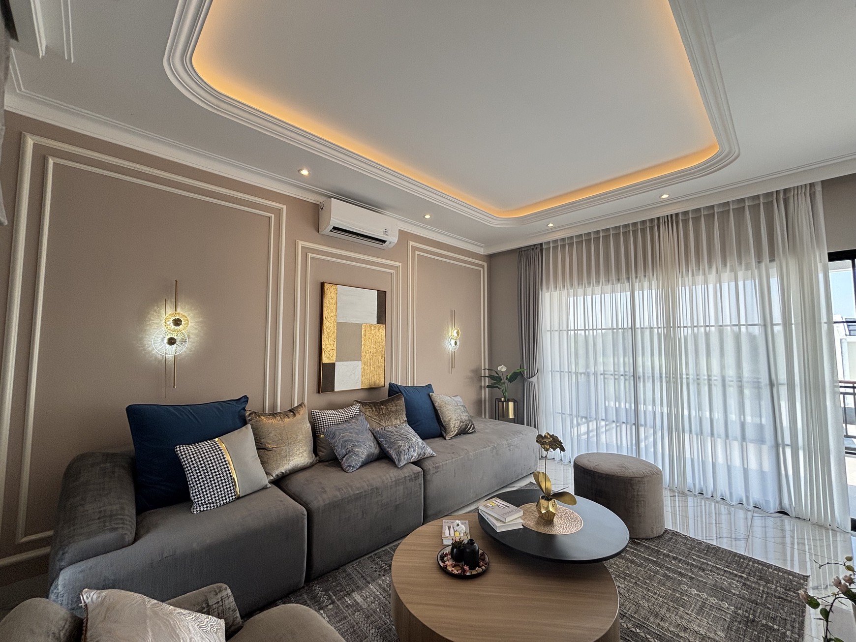 Gladious Attic - Rumah Glenview Citra Gran Cibubur 