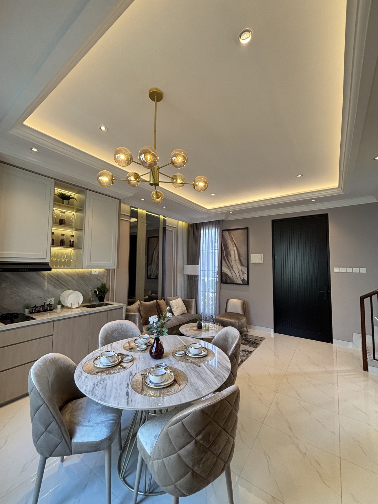 Galatsi  - Rumah Glenview Citra Gran Cibubur 