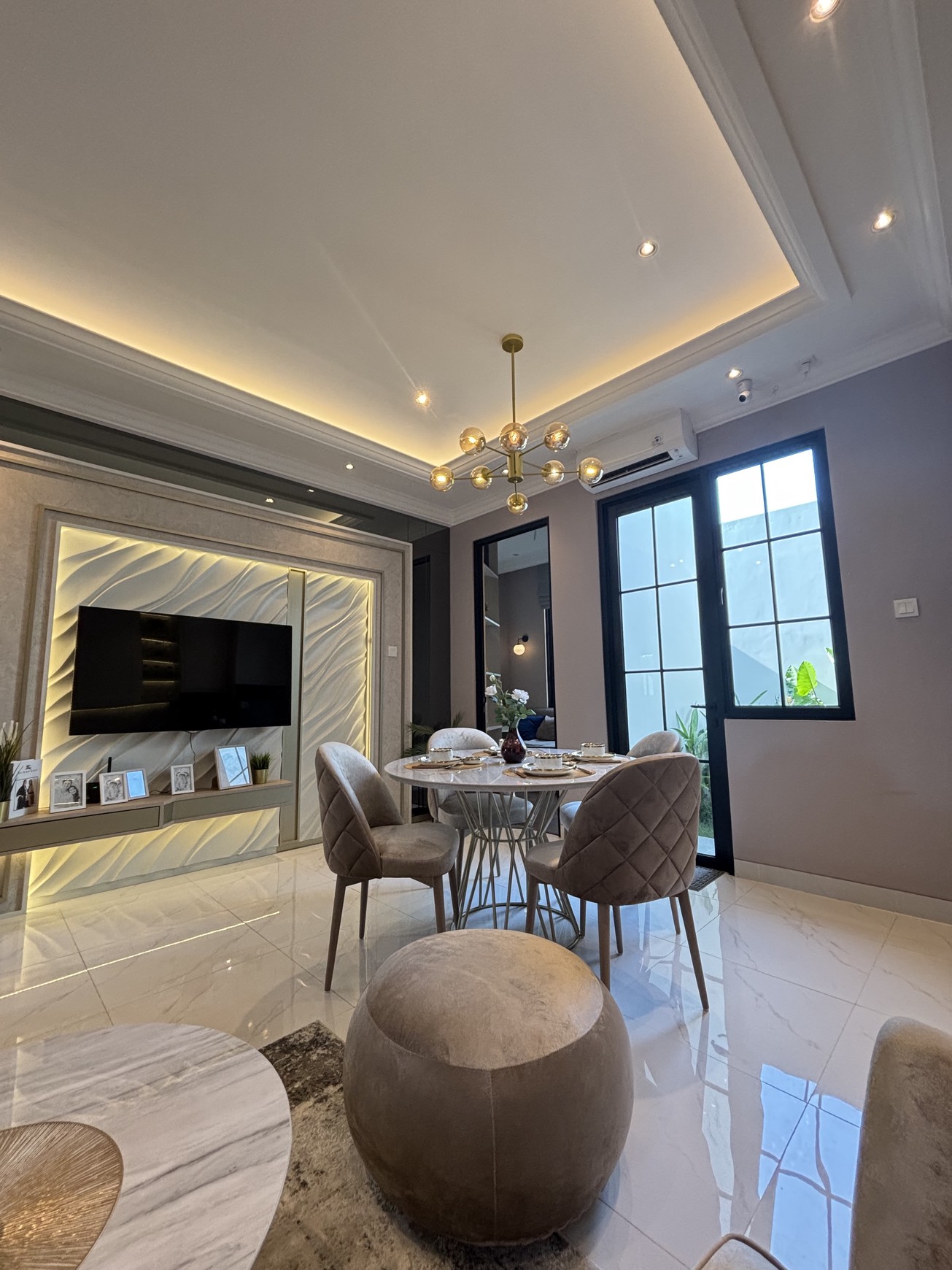 Galatsi  - Rumah Glenview Citra Gran Cibubur 