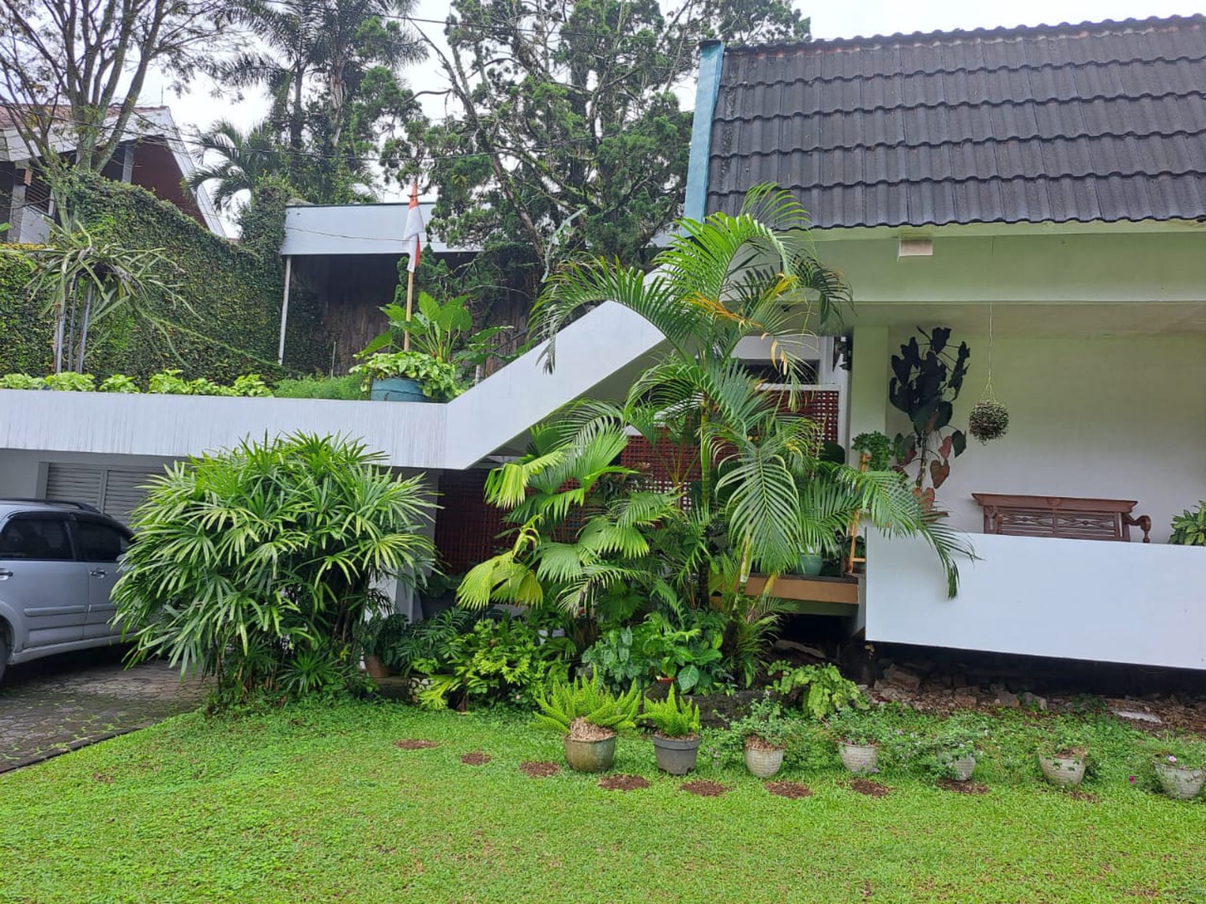 Rumah Siap Huni, Mewah, Asri lingkungan aman dan Nyaman di Bandung
