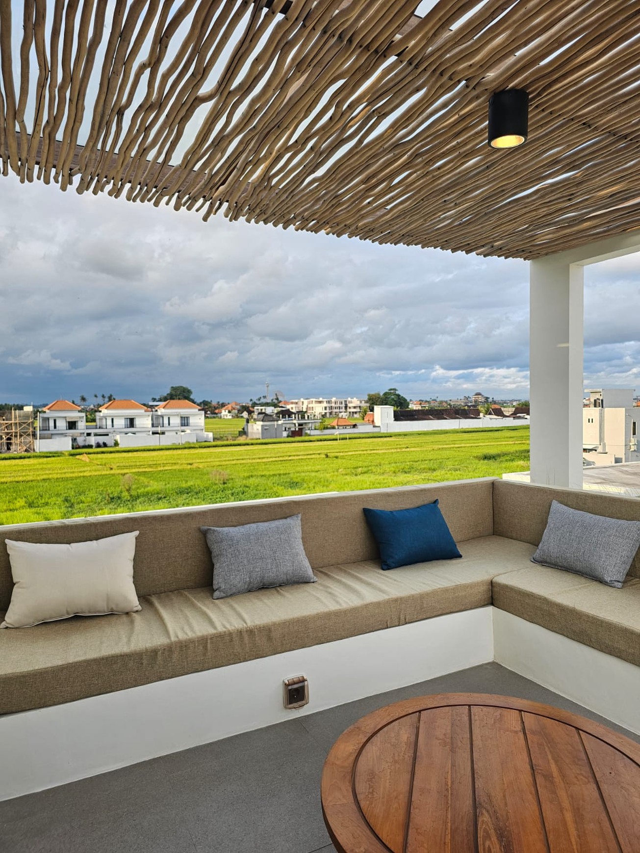 Leasehold - Luxurious 3-Floor Villa Near Cemagi Beach with Rooftop Gazebo and Private Pool