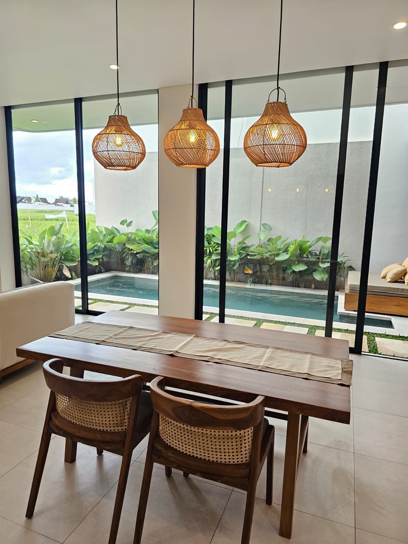 Leasehold - Luxurious 3-Floor Villa Near Cemagi Beach with Rooftop Gazebo and Private Pool