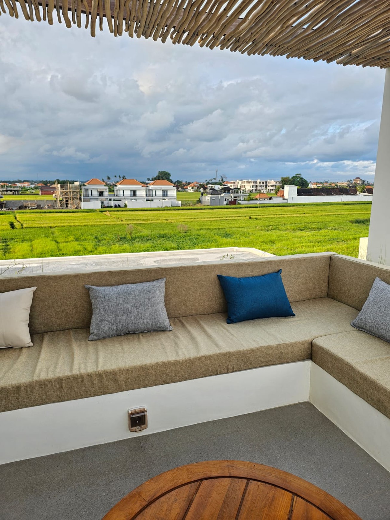 Leasehold - Luxurious 3-Floor Villa Near Cemagi Beach with Rooftop Gazebo and Private Pool