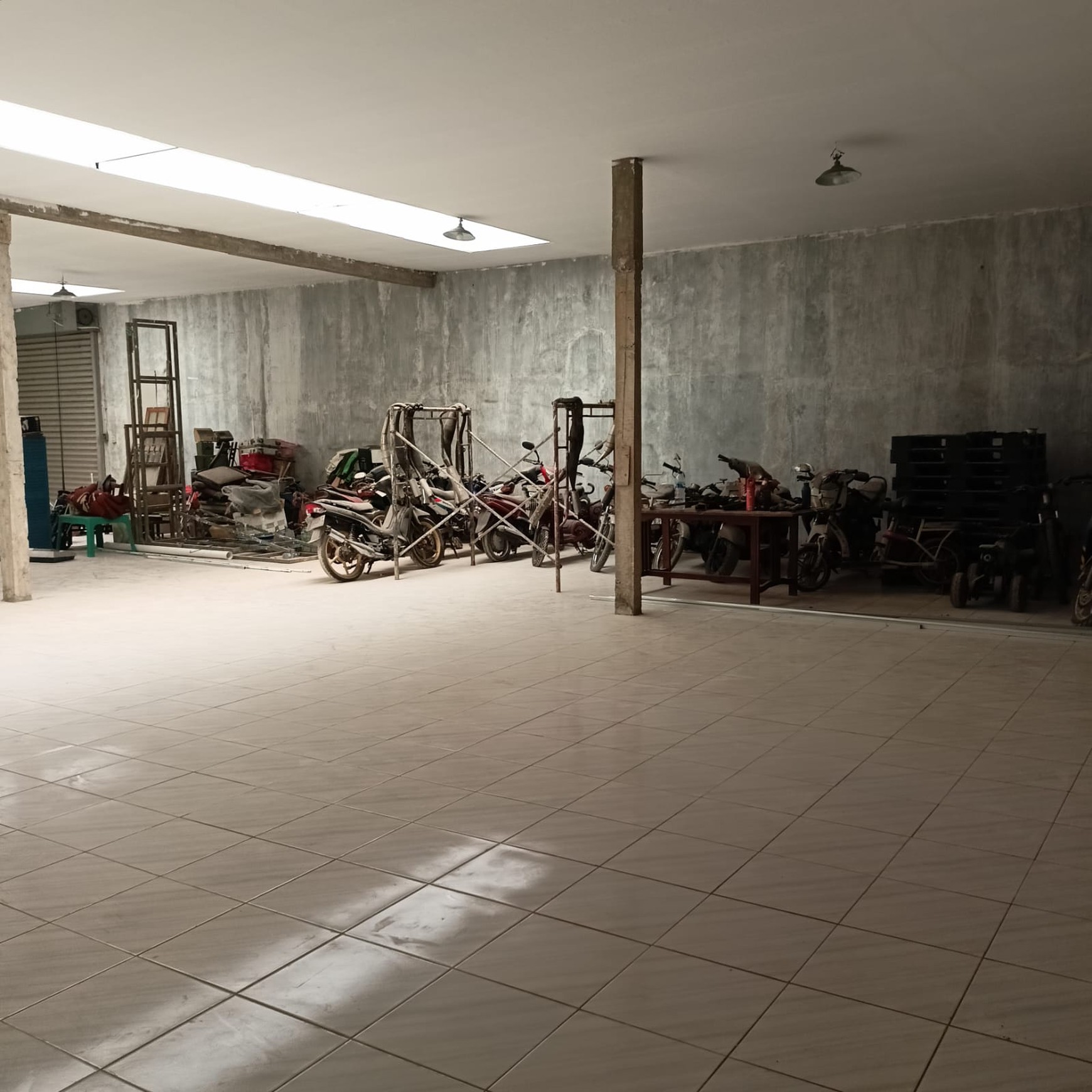 Gudang+Ruko Siap Pakai Lokasi Strategis @Cipadu Jaya.