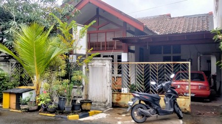 Rumah Surabaya Timur Dekat Kampus UPN Rungkut Mapan Tengah