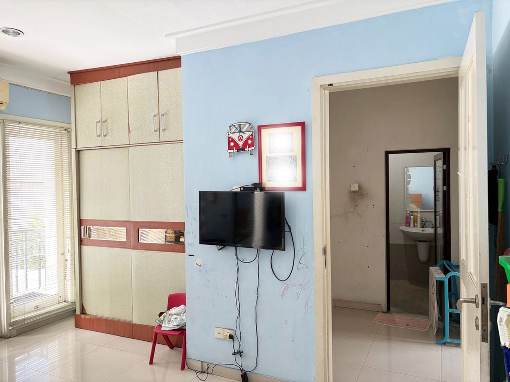 Rumah di Central Park A. Yani Surabaya Selatan, Minimalis, 2 Lantai, SIAP HUNI !!! - MG -