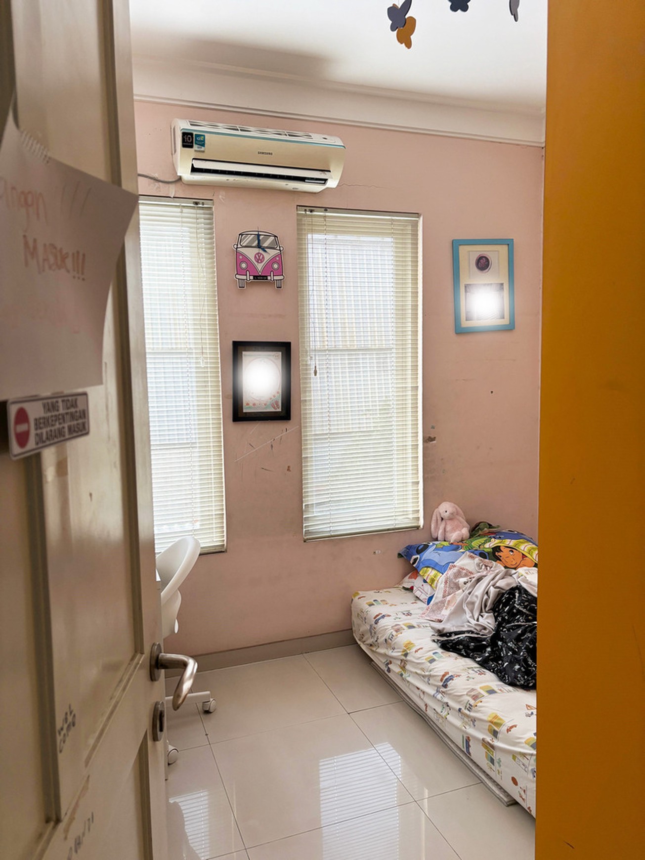 Rumah di Central Park A. Yani Surabaya Selatan, Minimalis, 2 Lantai, SIAP HUNI !!! - MG -