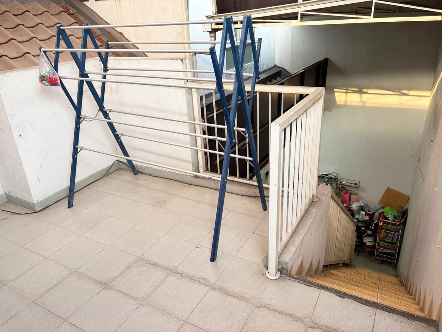 Rumah di Central Park A. Yani Surabaya Selatan, Minimalis, 2 Lantai, SIAP HUNI !!! - MG -