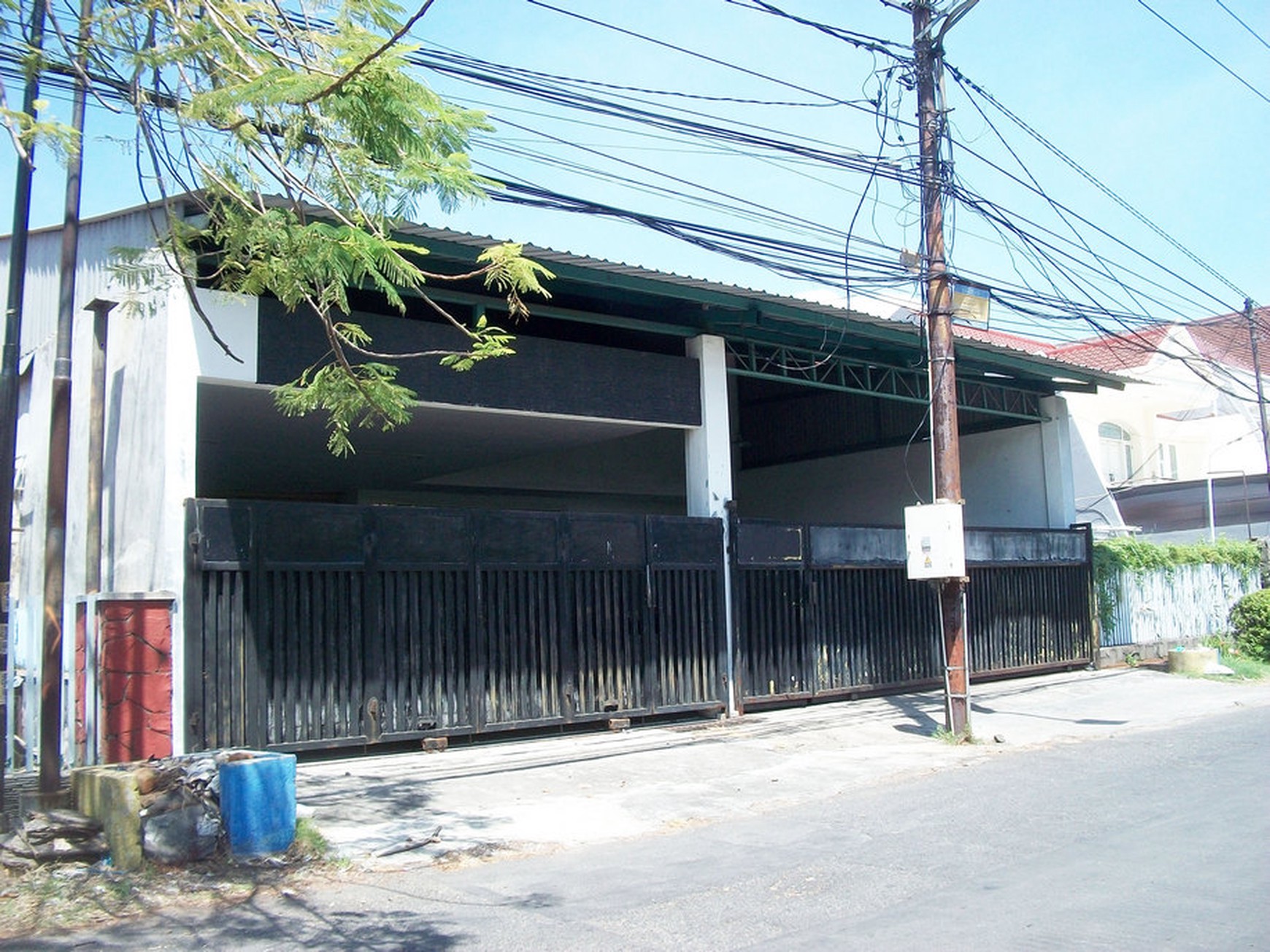 Rumah di Manyar Rejo Surabaya Timur, Bagus + Terawat, Bisa untuk Rumah Tinggal / Kantor / Usaha Kos - Kosan dsb - MG -