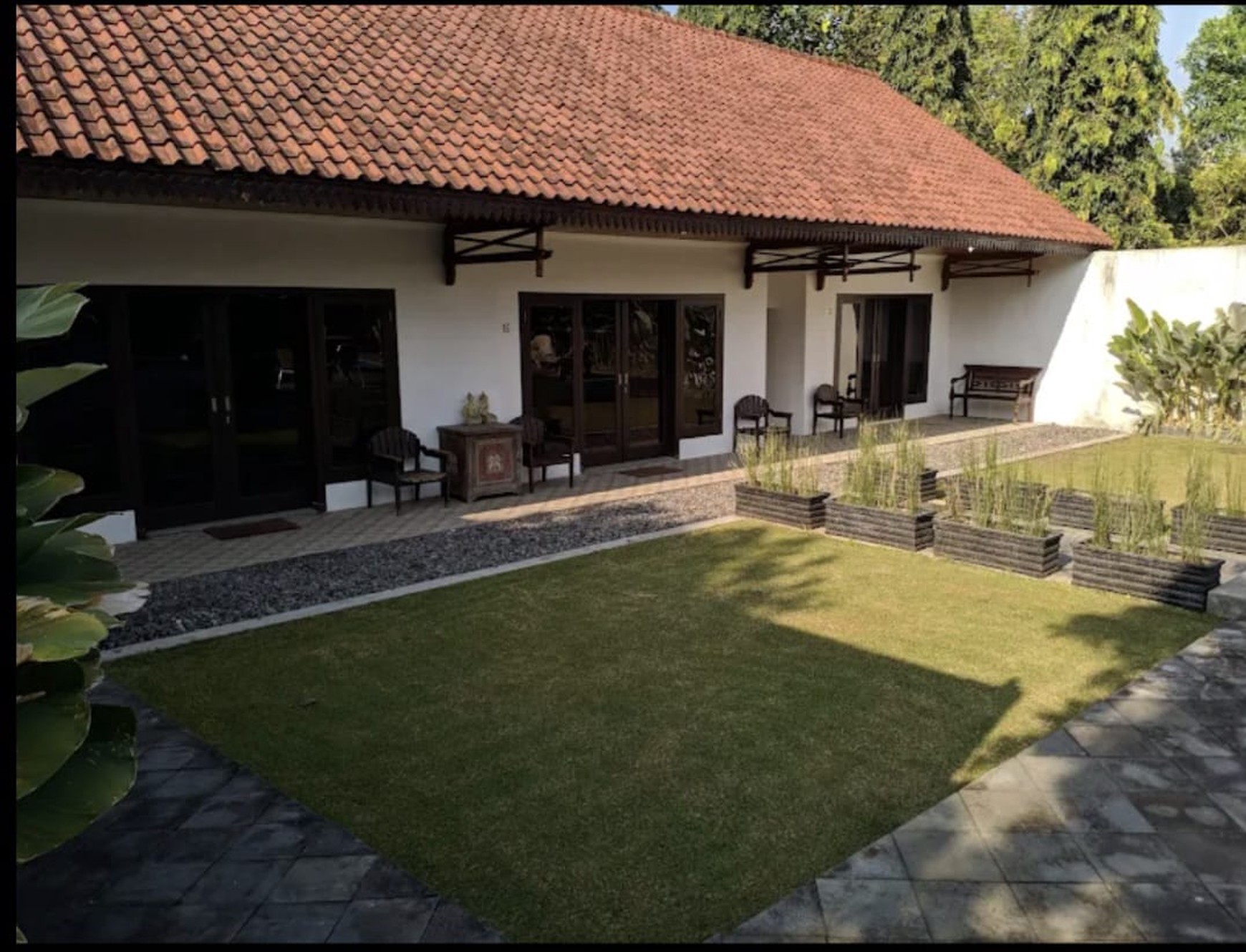 Dijual Hotel Nuansa Alam Jawa Lokasi Strategis di Wedomartani Sleman 