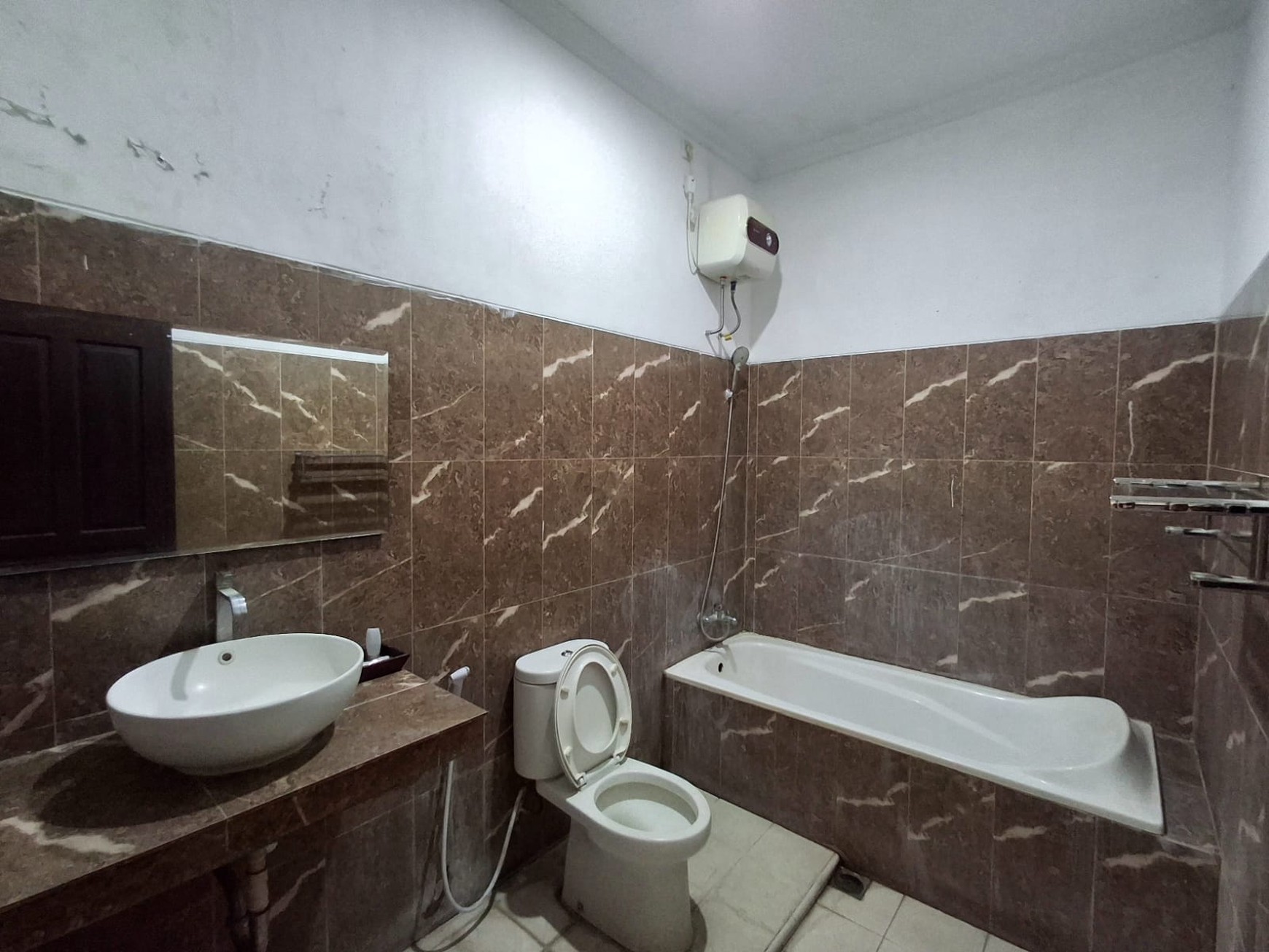 Dijual Hotel Nuansa Alam Jawa Lokasi Strategis di Wedomartani Sleman 