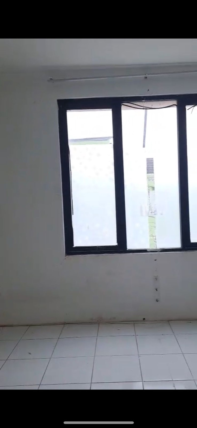Ruko 2 1/2 Lantai Rooftop di Lokasi Strategis Komersil Puri Serpong 2, 7 Menit Ke BSD