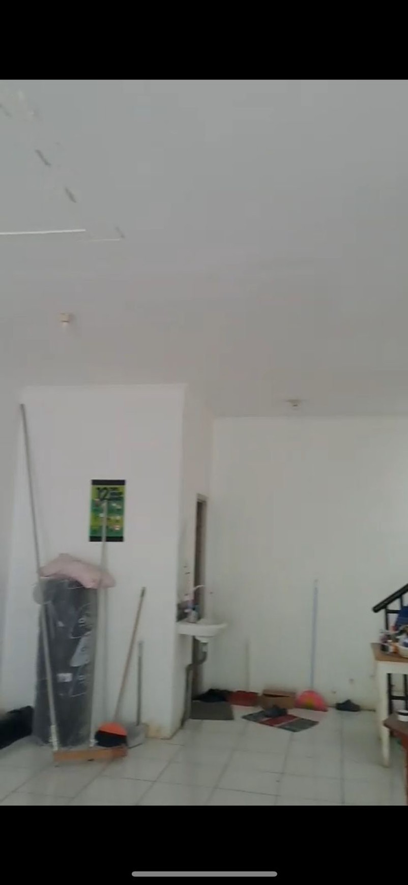 Ruko 2 1/2 Lantai Rooftop di Lokasi Strategis Komersil Puri Serpong 2, 7 Menit Ke BSD