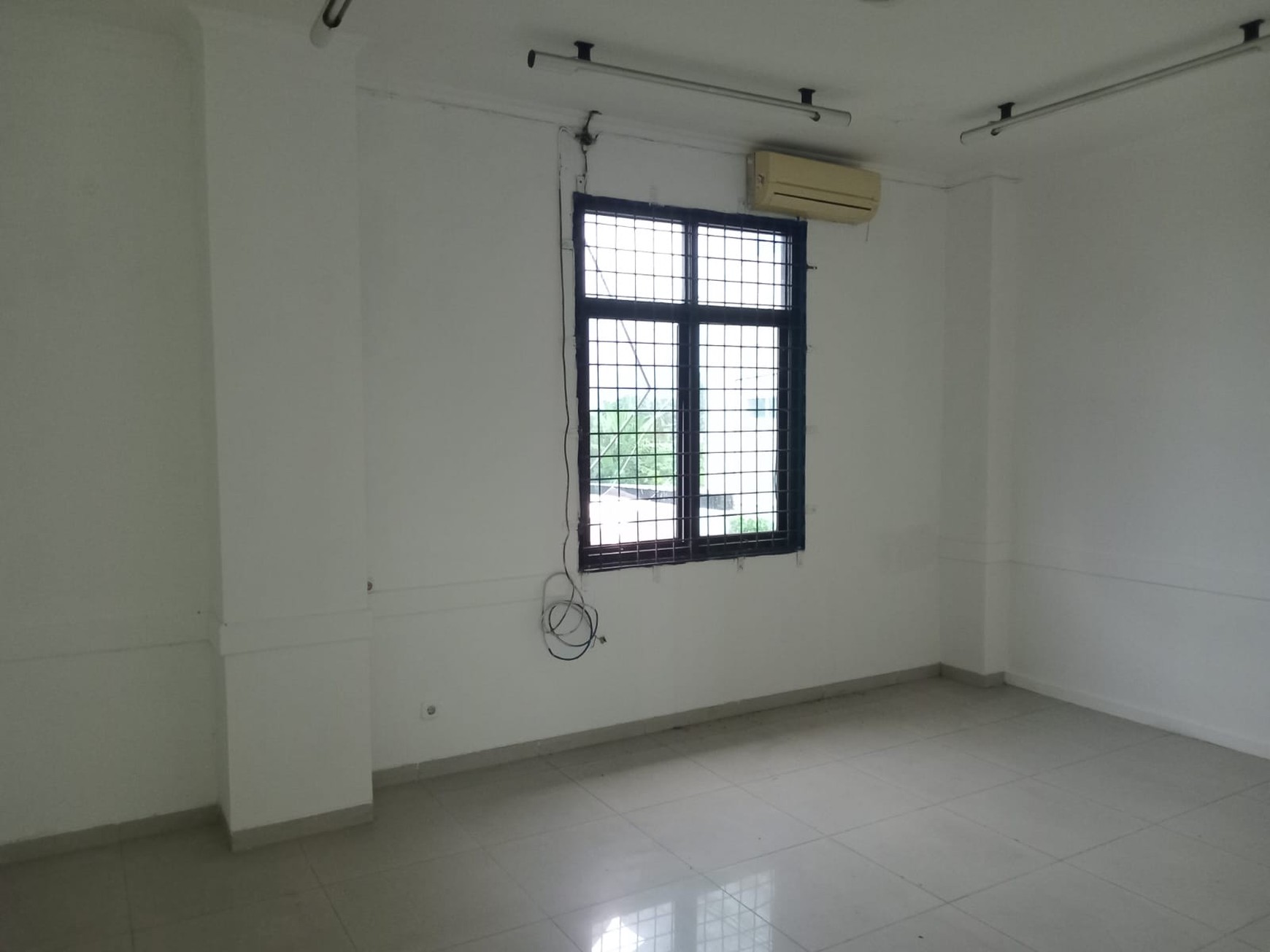Disewakan Ruko 5 Pintu Plong