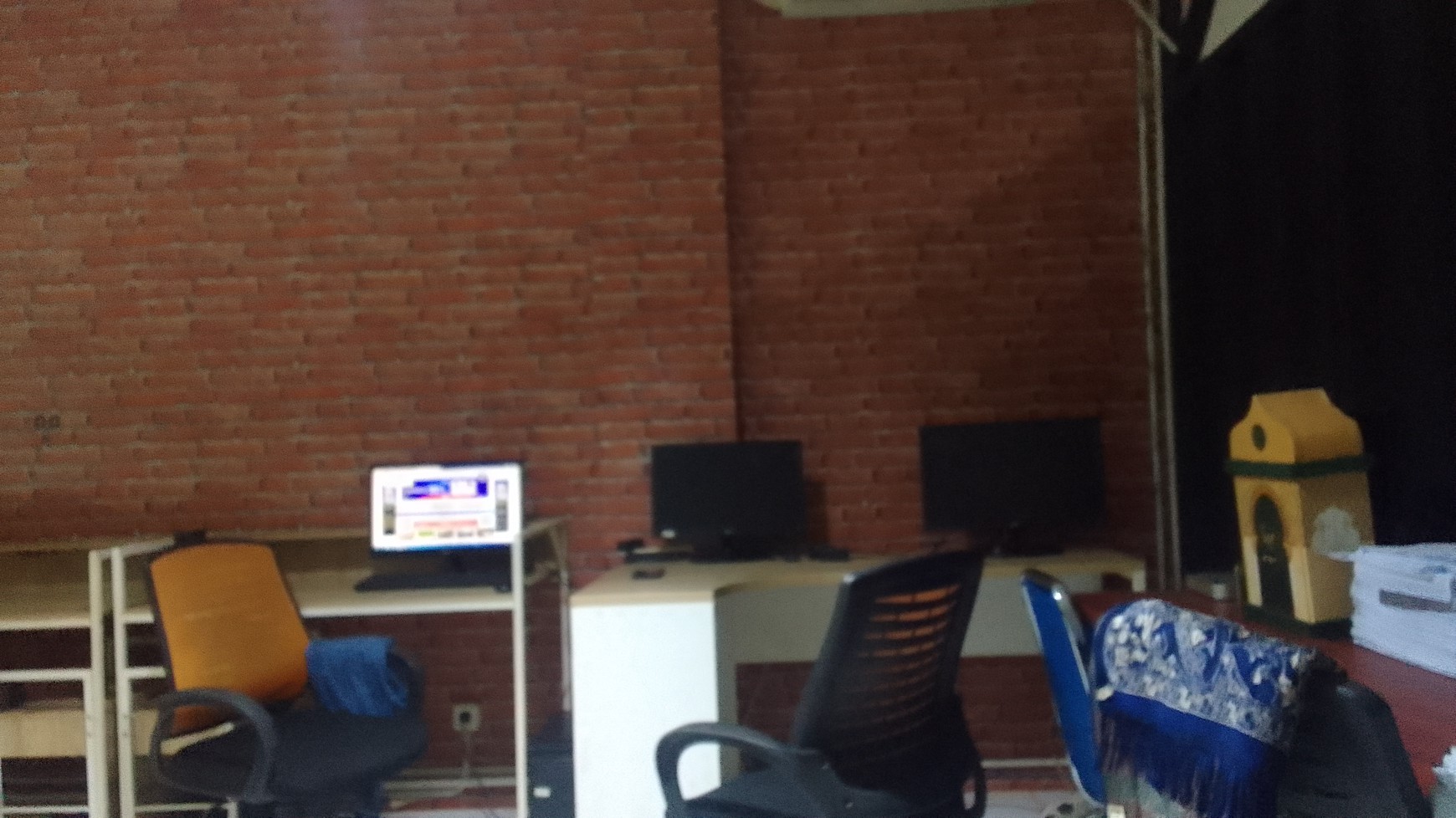 Ruko 4 Lantai Di Kawasan Komersil Strategis Jl. Dr. Saharjo Tebet, Hanya 7 Menit Ke Tol Pancoran