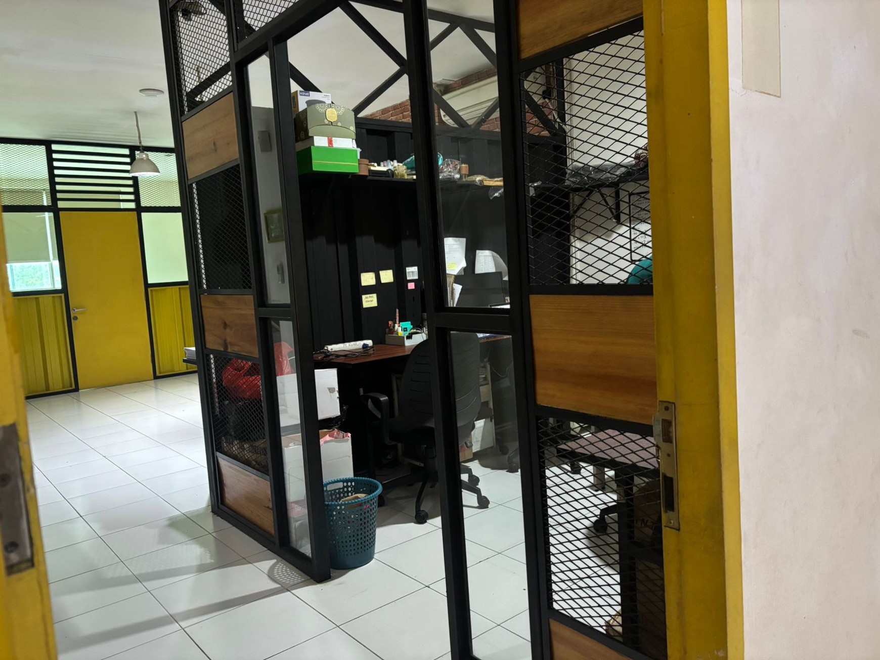 Ruko 4 Lantai Di Kawasan Komersil Strategis Jl. Dr. Saharjo Tebet, Hanya 7 Menit Ke Tol Pancoran