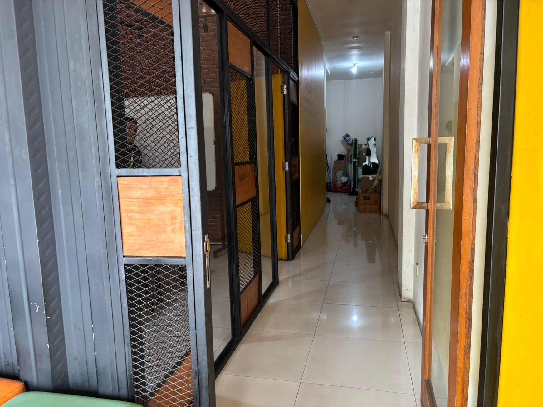 Ruko 4 Lantai Di Kawasan Komersil Strategis Jl. Dr. Saharjo Tebet, Hanya 7 Menit Ke Tol Pancoran