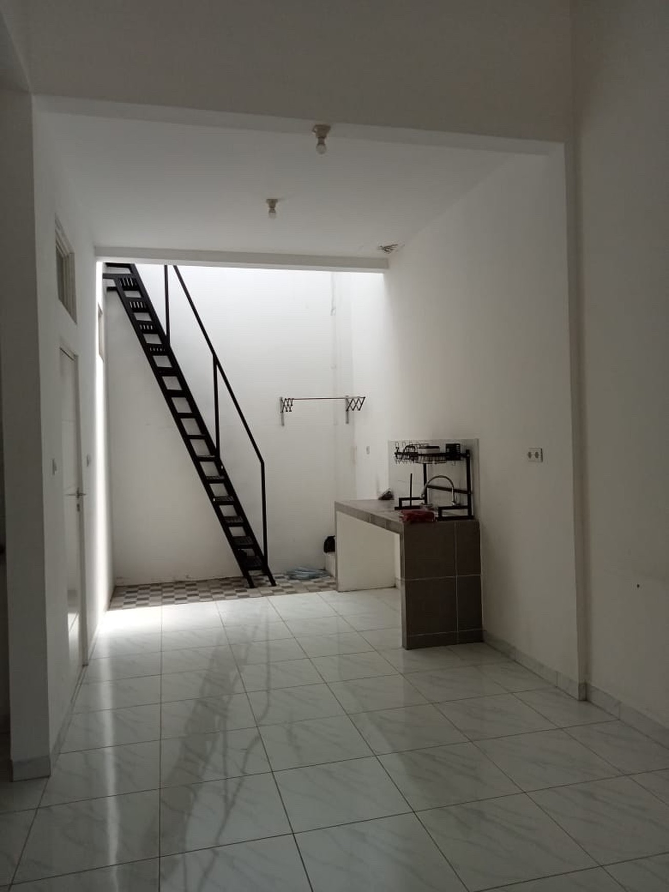 Rumah Cluster dekat pasar Intermoda BSD, Stasiun Cisauk, dan AEON BSD