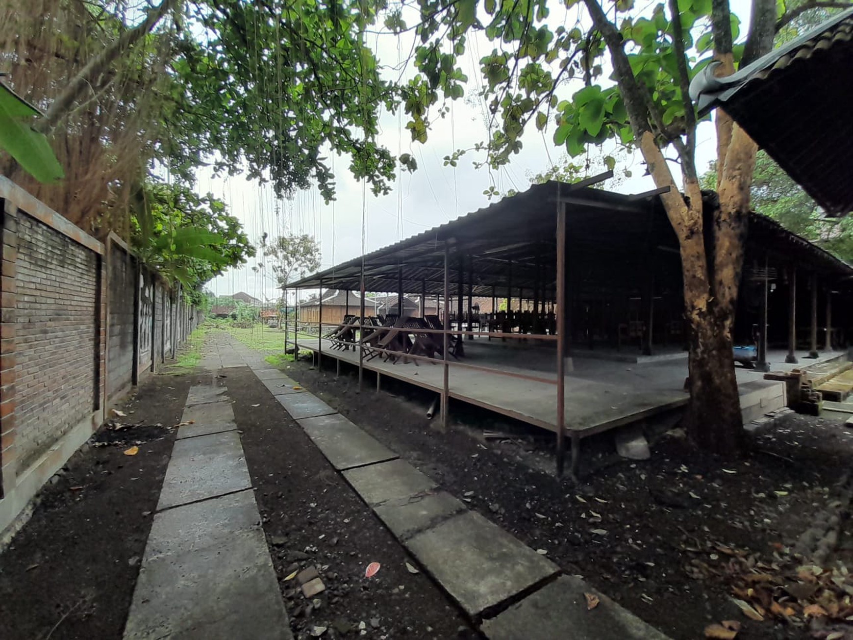 Tanah Komersial Luas 5.535 Meter Persegi Lokasi Premium di Mlati Sleman 